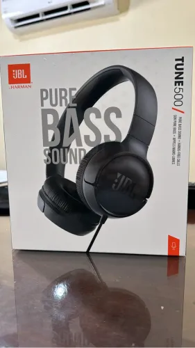 Fone JBL Tune 500 com fio - Preto