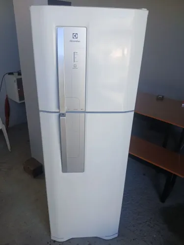 geladeira Electrolux dúplex funcionando perfeitamente ?