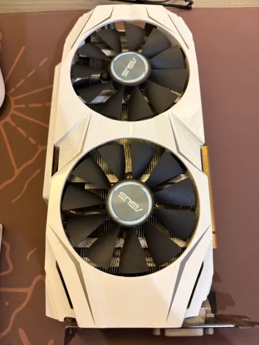 Placa de video NVIDIA GTX 1060 3gbVRAM ASUS