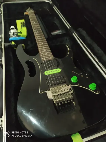 Guitarra Ibanez jem jr com case de luxo