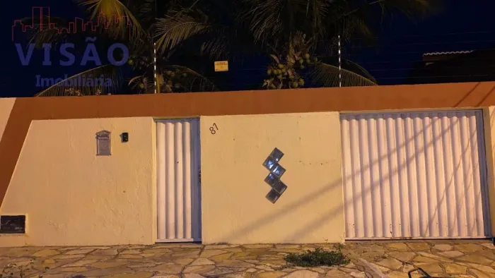 Casa à Venda em Vingt Rosado, Mossoró - 2 Dormitórios