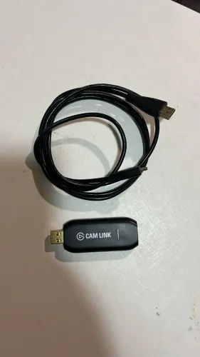 Adaptador de Vídeo Elgato Cam Link 4K, 2160p, HDMI - 10GAM9901