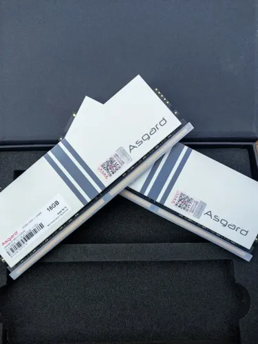 Memória Ram Ddr4 Asgard Valkyrie V5 3200 Mhz Rgb 32gb(2x16) (Usado)
