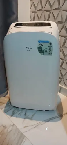 AR CONDICIONADO PORTÁTIL PHILCO 11000 BTUS