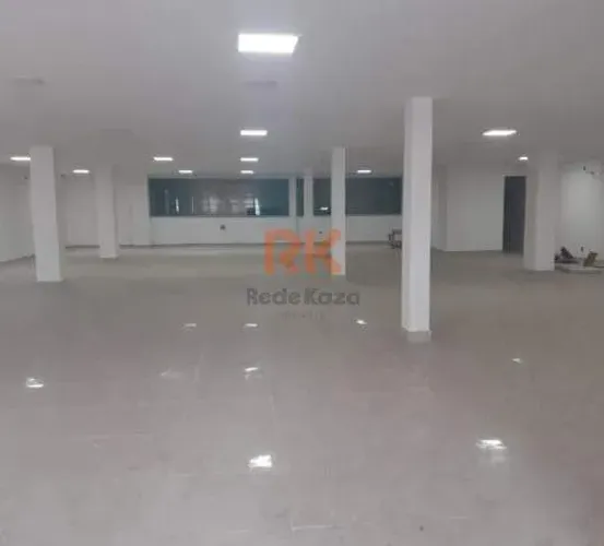 Andar Corrido Comercial/Industrial na Frente Dona Clara, BH | 360m² 3 Banheiros