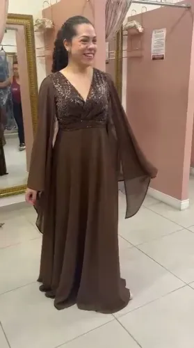 ? VESTIDO DE MADRINHA (PEÇA NOVA, NUNCA USADA) ?