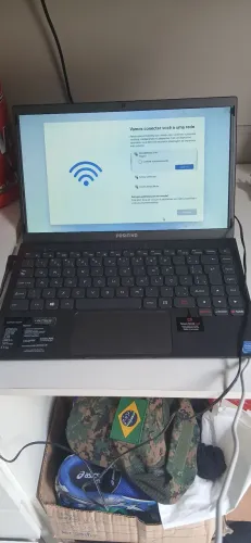 NOTEBOOK POSITIVO SEMI NOVO EXCELENTE ESTÁ ESTADO POR 600 REAIS