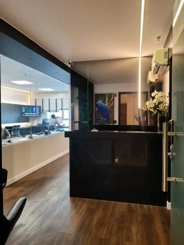 Sala Mirai Offices - Sem mobília