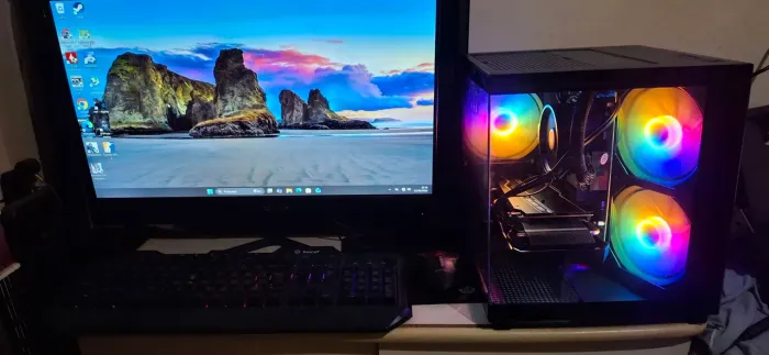 Pc  ryzen 5 7600 / 16GB / RX 7600 / B650M/ 512GB Nvme 