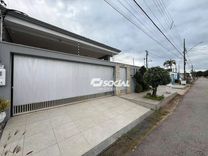 Sobrado com 4 dormitórios , sendo 03 suítes à venda, 386 m² por R$950.000,00 - Costa e Sil