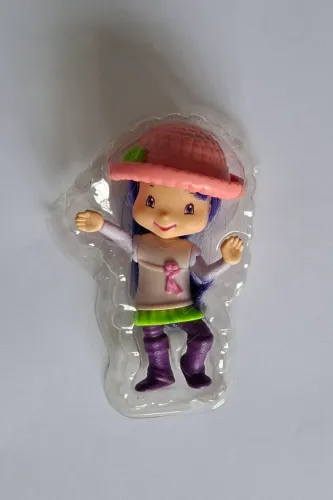 Boneca Uvinha - McDonald's