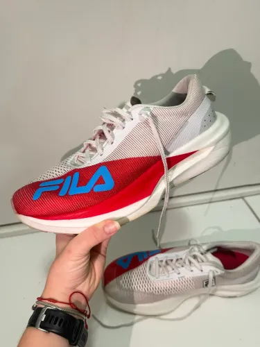 Fila Racer Carbon 3 | Apenas 70 km | Caixa Original | Estado de Novo