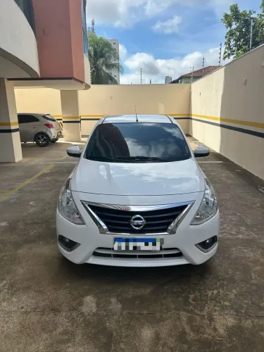 Nissan Versa SL 1.6 16V Flexstart 4P Aut. 2020