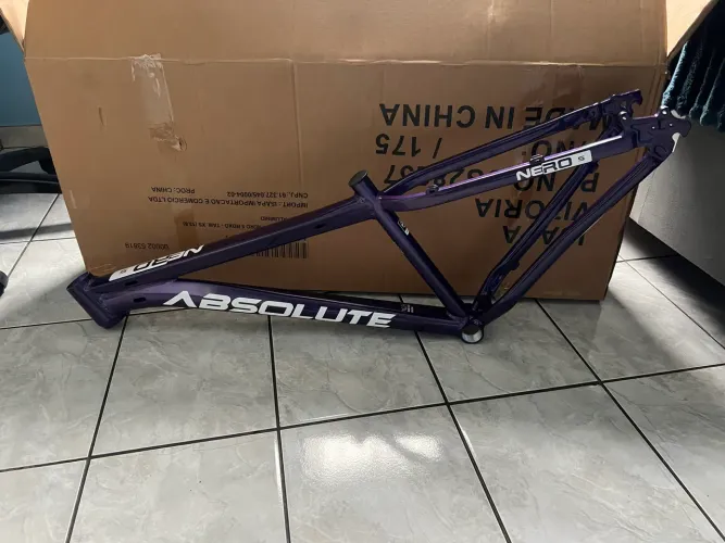 QUADRO ABSOLUT NERO NOVO 