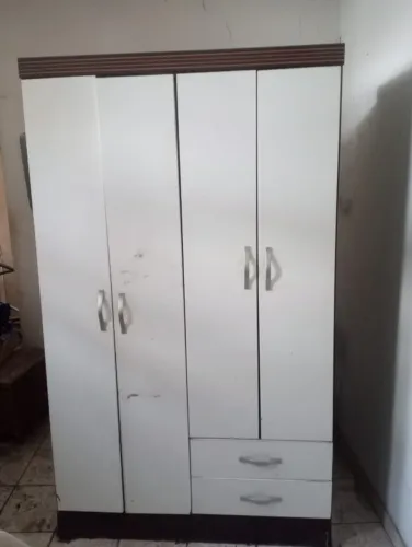 Guarda roupa solteiro