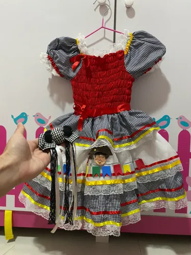 Roupa junina infantil