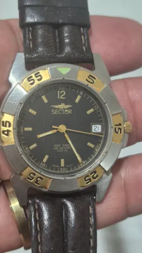 Relógio SECTOR ADV2500  -  ÓTIMO ESTADO