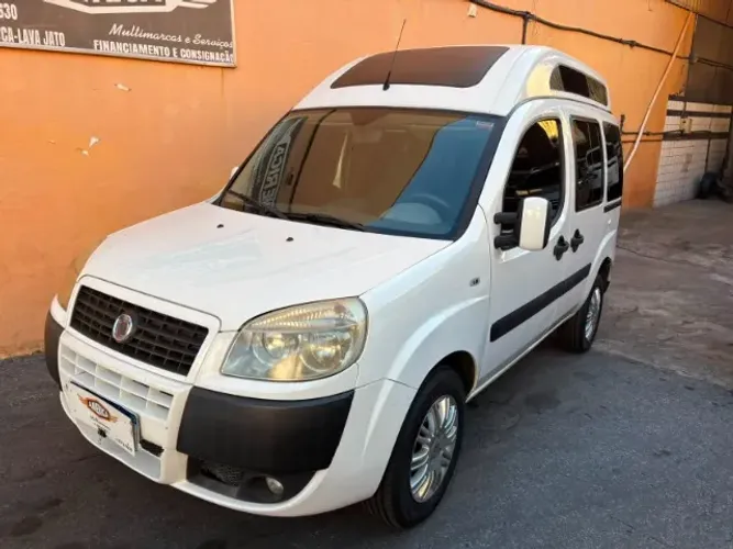 Fiat Doblo Essence 1.8 Flex 16V 5P 2012