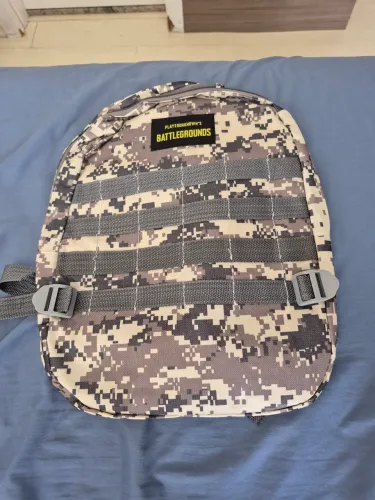 Mochila Camuflada PlayerUnknown's tamao P - 38 cm x 23 cm - Nova -
