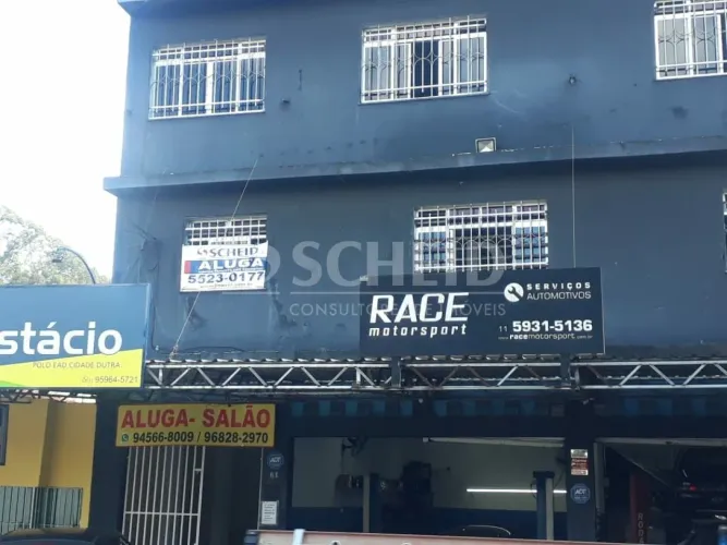 4 Salas comercias pronta para uso na Avenida Papini