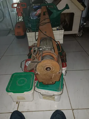 Guincho  eletrico 200kgs