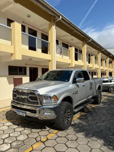 Ram 2500 Laramie 6.7 TDI CD 4X4 Diesel 2017