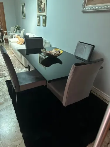 Oportunidade! Jogo de sala de jantar