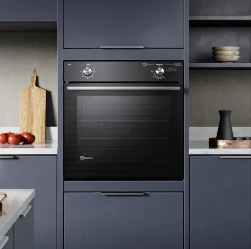 Forno de Embutir a Gás Electrolux 80L Efficient com PerfectCook (OE8GL)