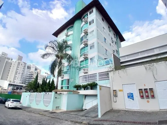 Apartamento para locação SEMI MOBILIADO no bairro Vila Nova, conforto, praticidade e excel