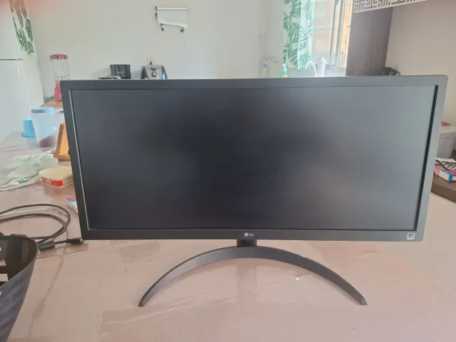 Monitor LG Ultrawide 25.6" - IPS 75Hz, HDR
