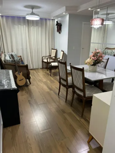 Venda de apartamento padrão no bairro Parque Industrial em São José dos Campos/SP.