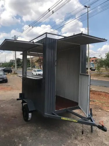 Trailer já sai no seu nome emplacado