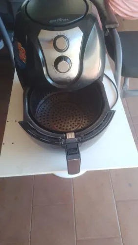 Air Fryer Britânia - Fritadeira Elétrica super conservada preço negociaçavel