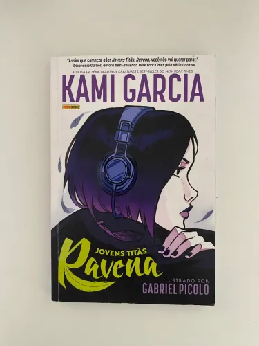 hq ravena jovens titãs