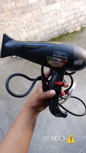 Secador de cabelo