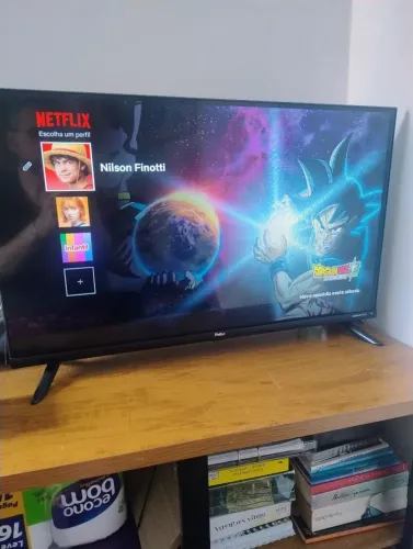 Smart TV Philco 32" com Dolby Áudio