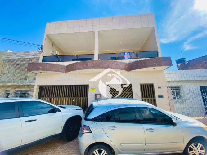 Casa com 5 dormitórios à venda, 300 m² por R$ 420.000,01 - Santos Dumont - Aracaju/SE