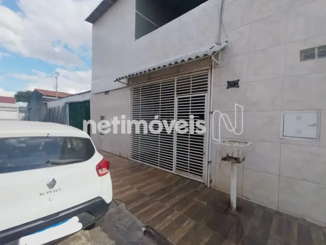IMÓVEL COM 4 KITNETS À VENDA NA QR 209 DE SANTA MARIA  INVESTIMENTO CERTO COM RENDA MENSAL