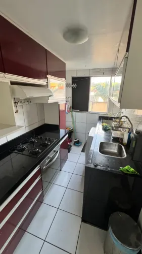 Alugo apartamento mobiliado no Conj. Eldorado com dois quartos, sala, cozinha...
