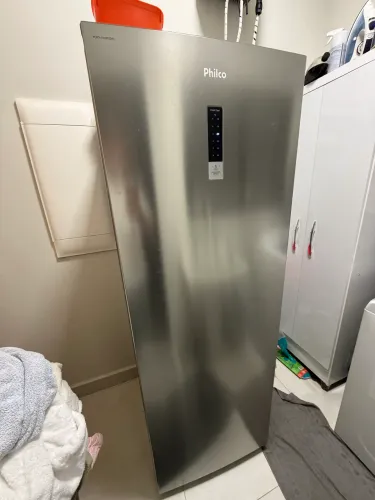 Freezer/Refrigerador Philco Vertical 232L Inox PFV3001