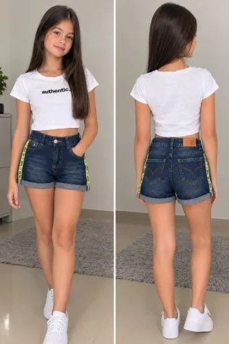 Lindo Conjunto com short jeans e blusinha tipo baby look