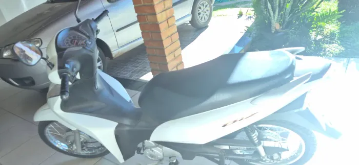 Honda biZ 110i 2018 cor branca