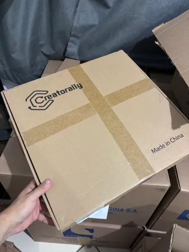 Máquina Laser Two Trees TTS10 para Corte e Gravação + Base Colmeia