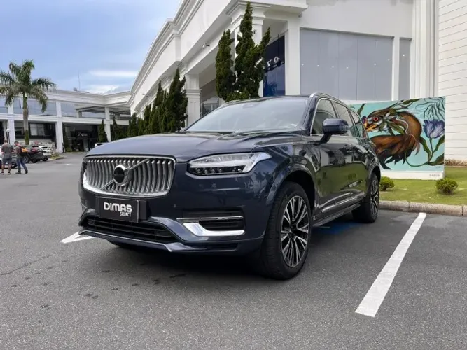 Volvo XC-90 T-8 Plus 2.0 AWD (híbrido) 2025