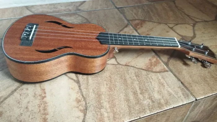 Ukulele