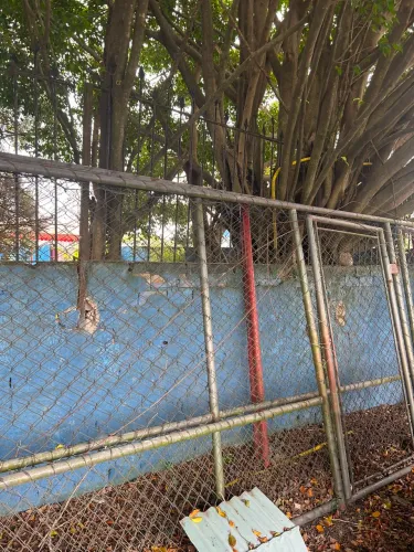 Alambrado metálico