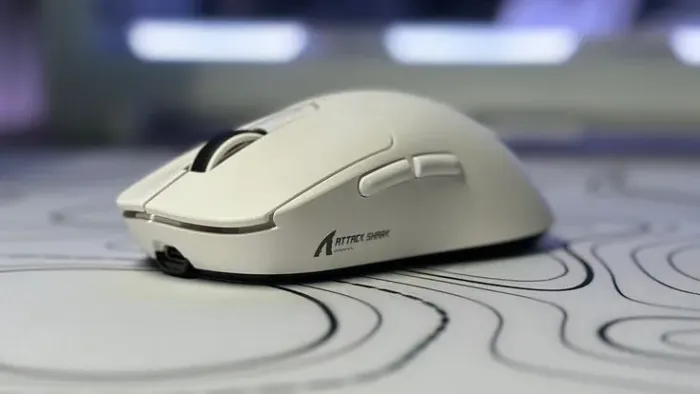 Attack Shark X11 White