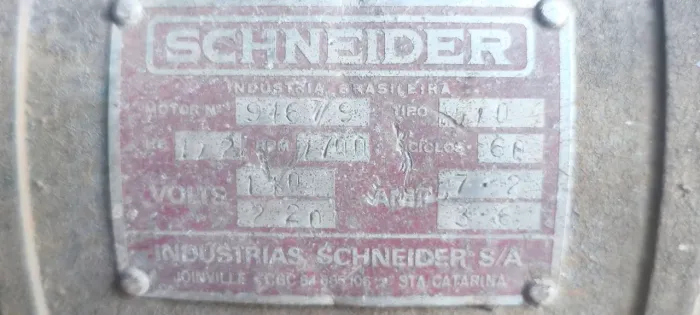 Motor elétrico industrial Schneider