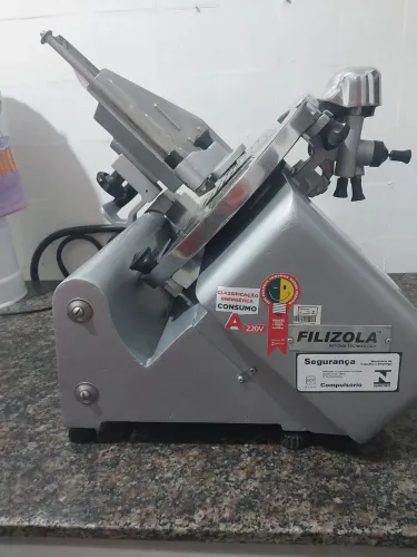 Fatiador de frios filizola 101s