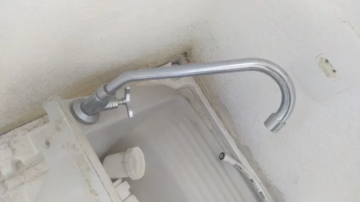 Pia com torneira inox 
